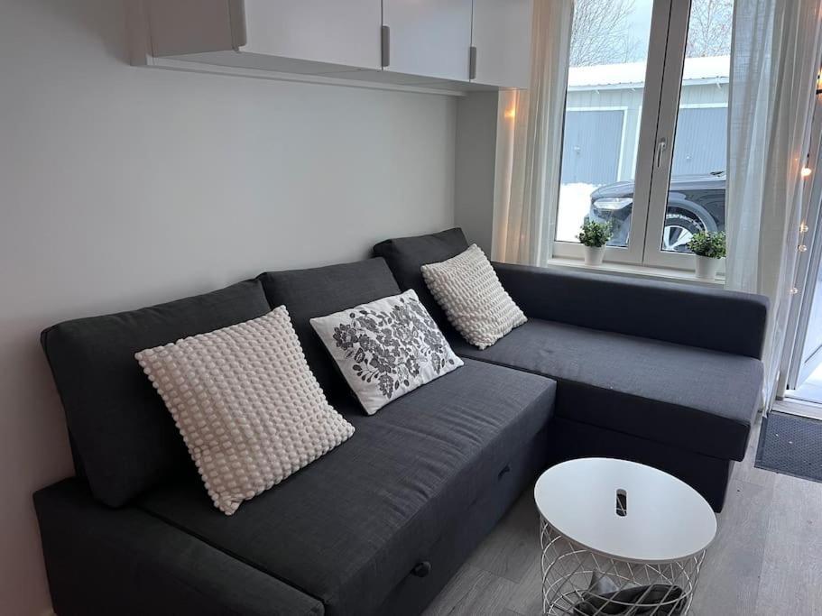 Laegenhet Med Egen Ingang. Apartment Sundsvall Exterior foto